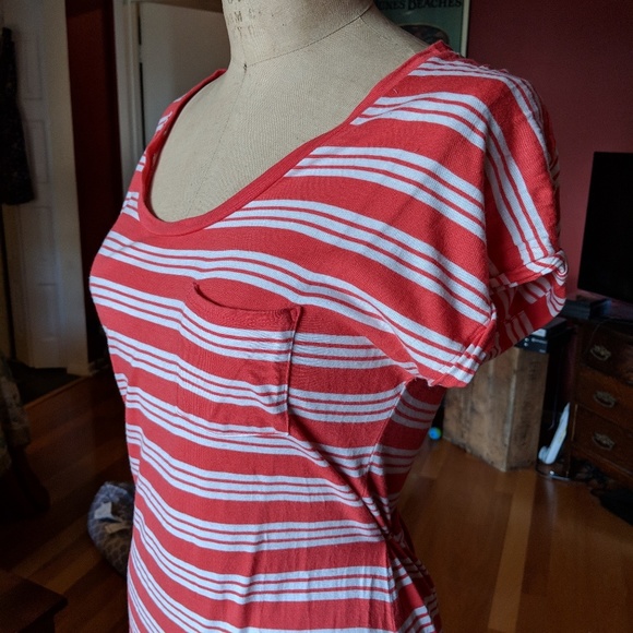 Old Navy T-Shirt Dress - Picture 2 of 8